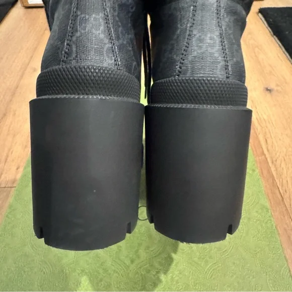 Gucci Apollo Calfskin GG Supreme Nappa Samoa Quilted Ankle Boots 38 Black - Picture 5 of 8